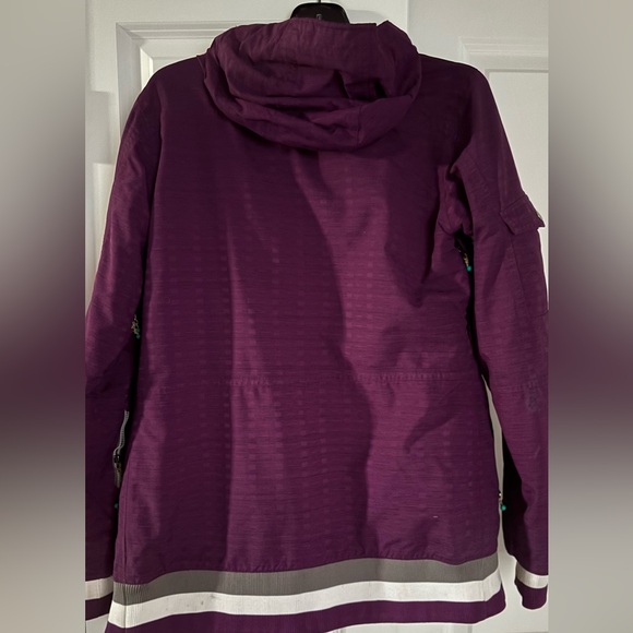 Snowboard Jacket - Picture 5 of 5